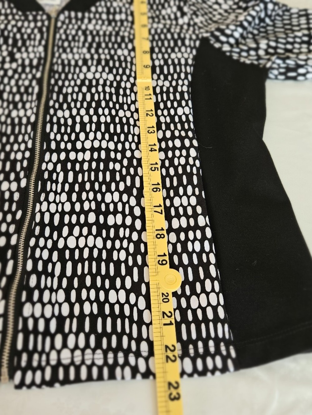 ZOE Womens Size L Black White Polka Dot Full Zip Bomber Jacket stretch - Picture 12 of 16